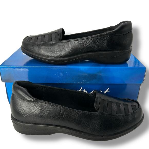 NEW Easy Street Black Loafers Size 7 Comfort Flats Walking Work Office Comfy - Picture 1 of 12